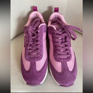 ****SOLD****Vionic size 7 new without tags, pink and mauve suede sneakers.